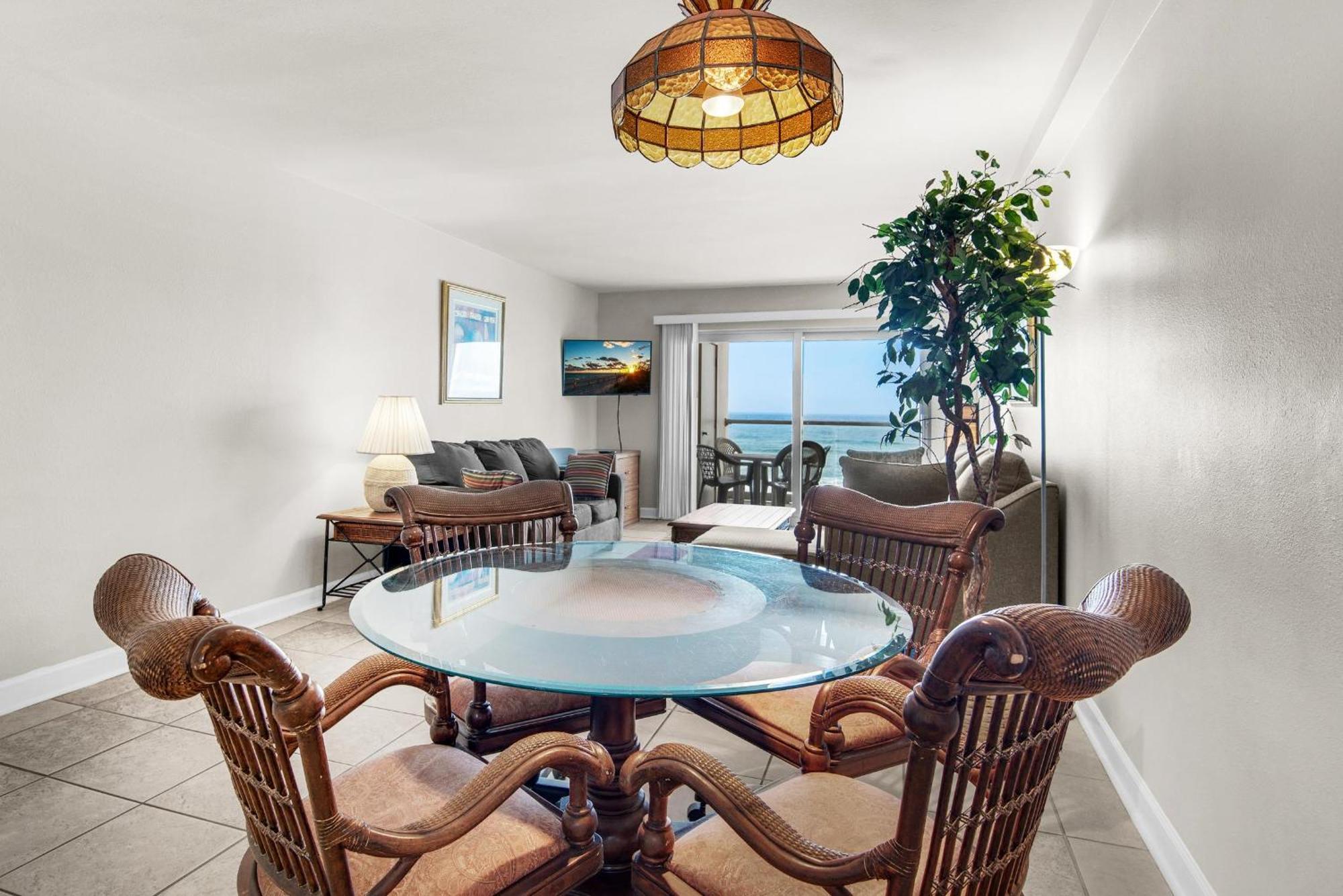 Regency Towers 405 West Holiday home Pensacola Beach