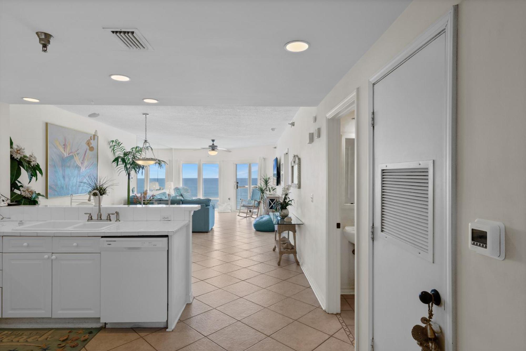 Emerald Isle Unit 903 * Pensacola Beach