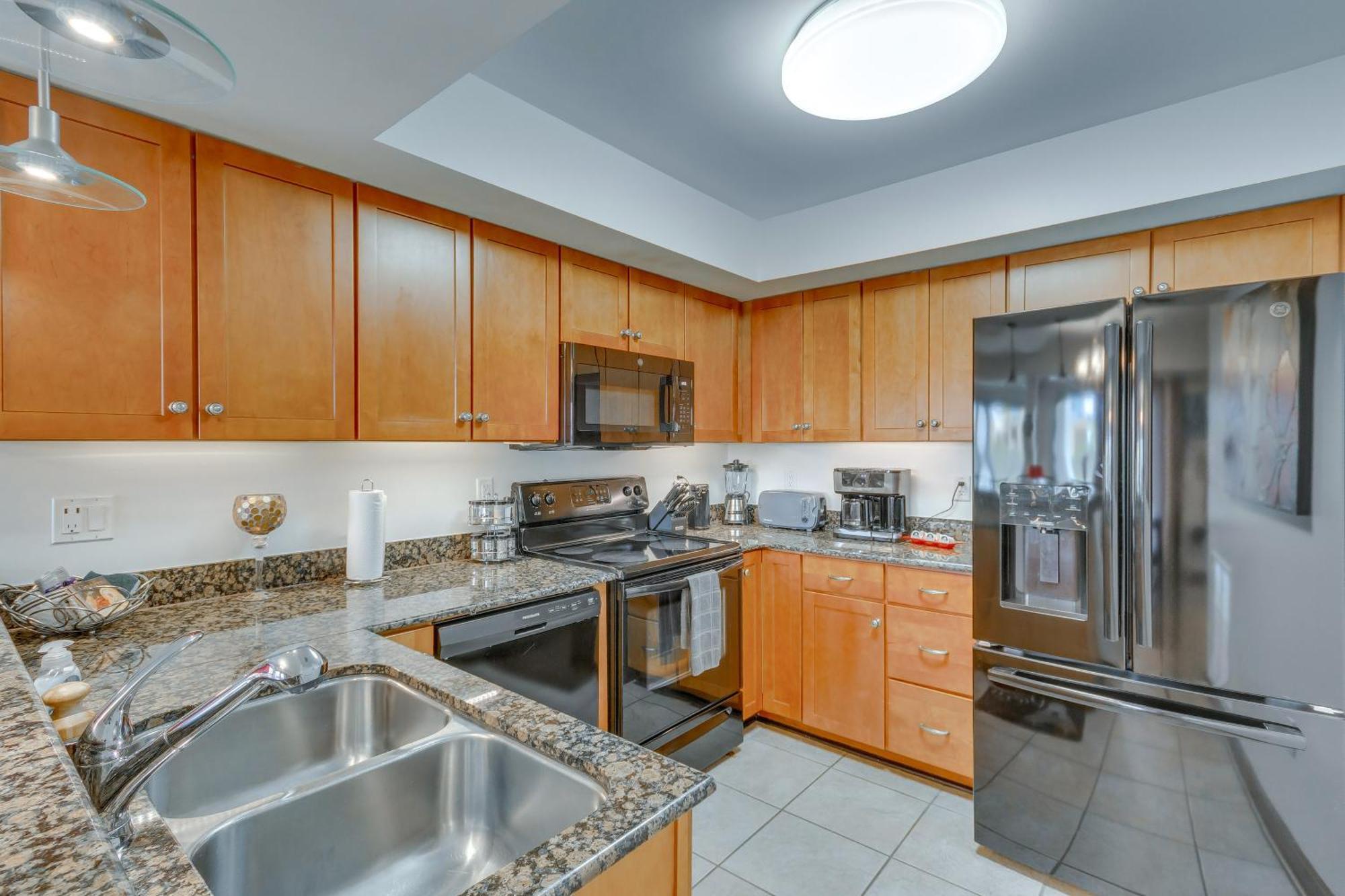 Pensacola With Patio And Access To Beach! Pensacola Beach