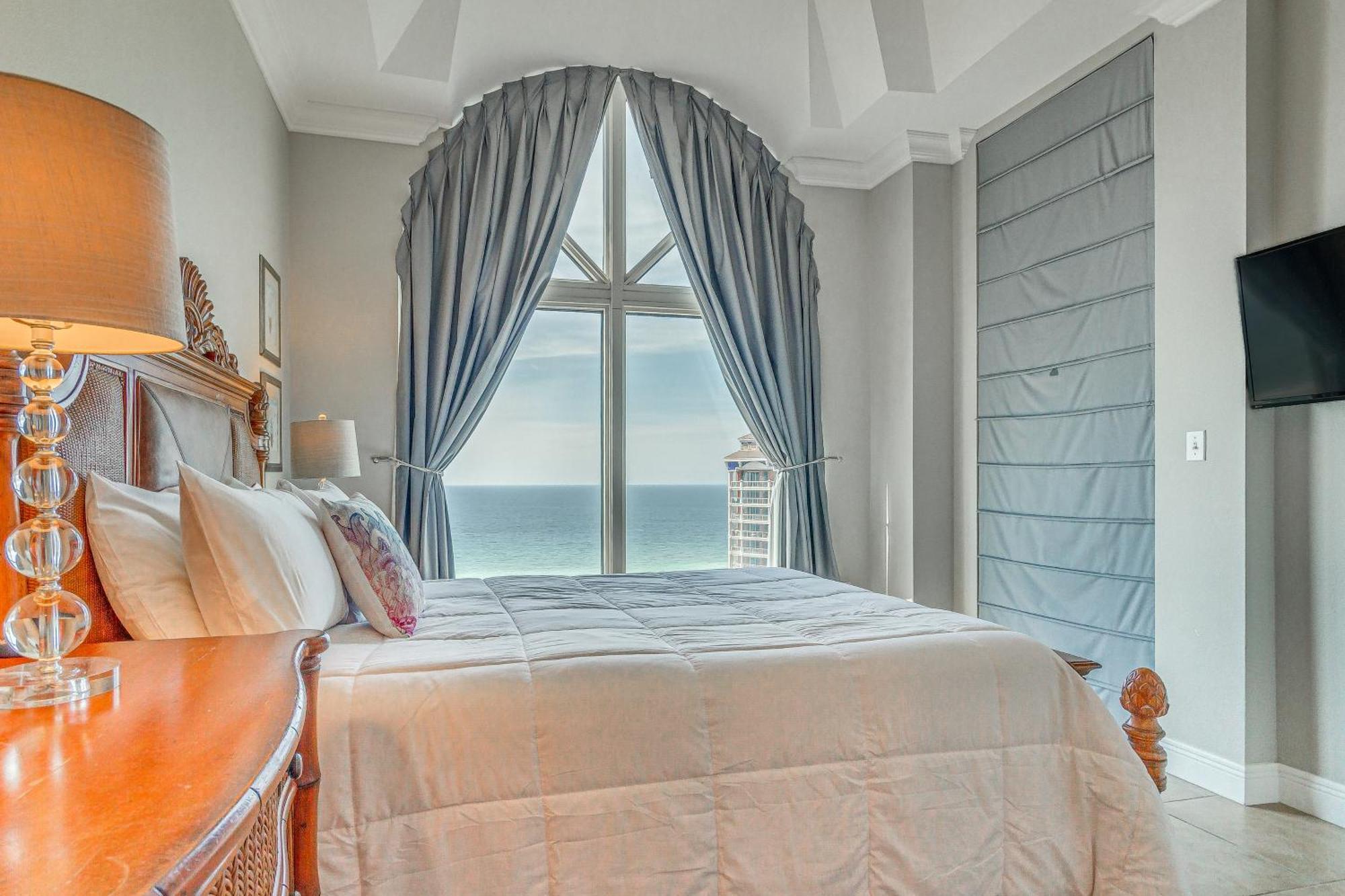 Pensacola Penthouse With View And Pool Access! * Pensacola Beach