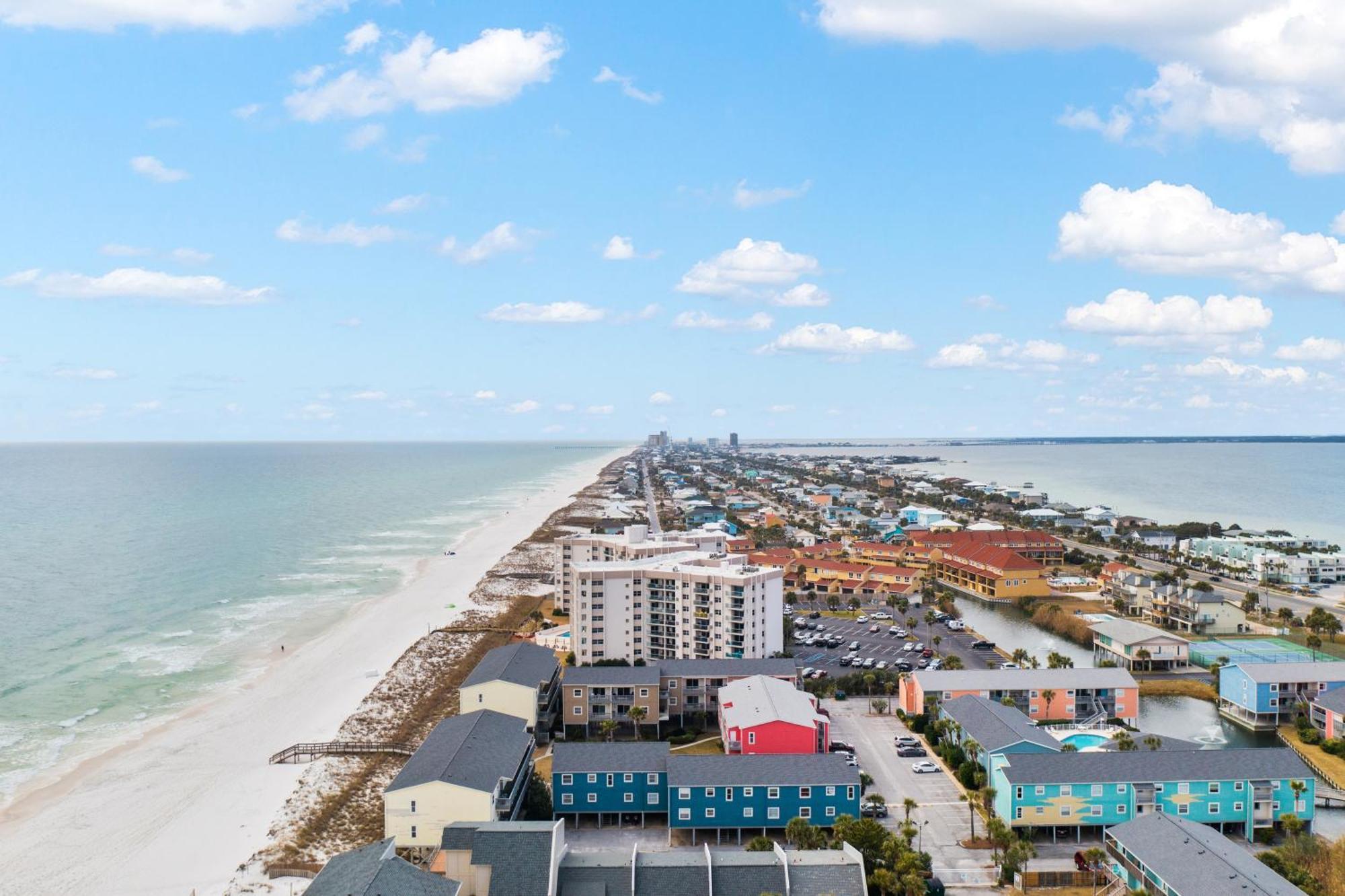 On The Gulf L1- Ocean View Steps To Beach! Villa Pensacola Beach