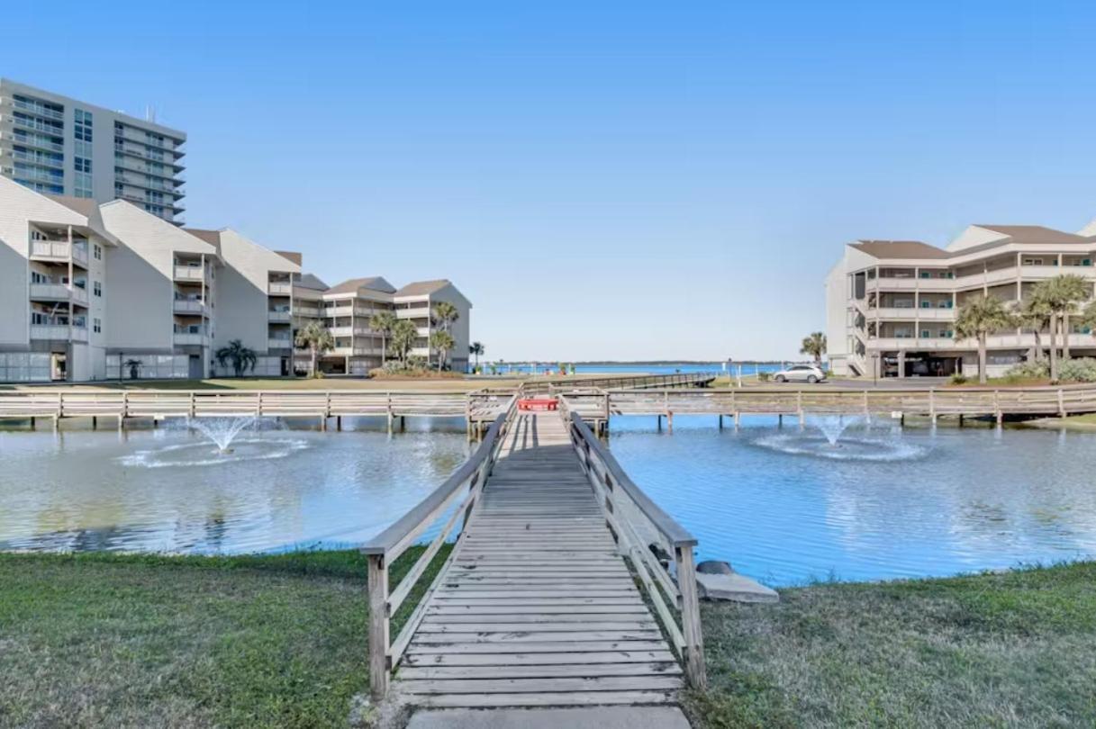 Baywatch Unit F10 Holiday home