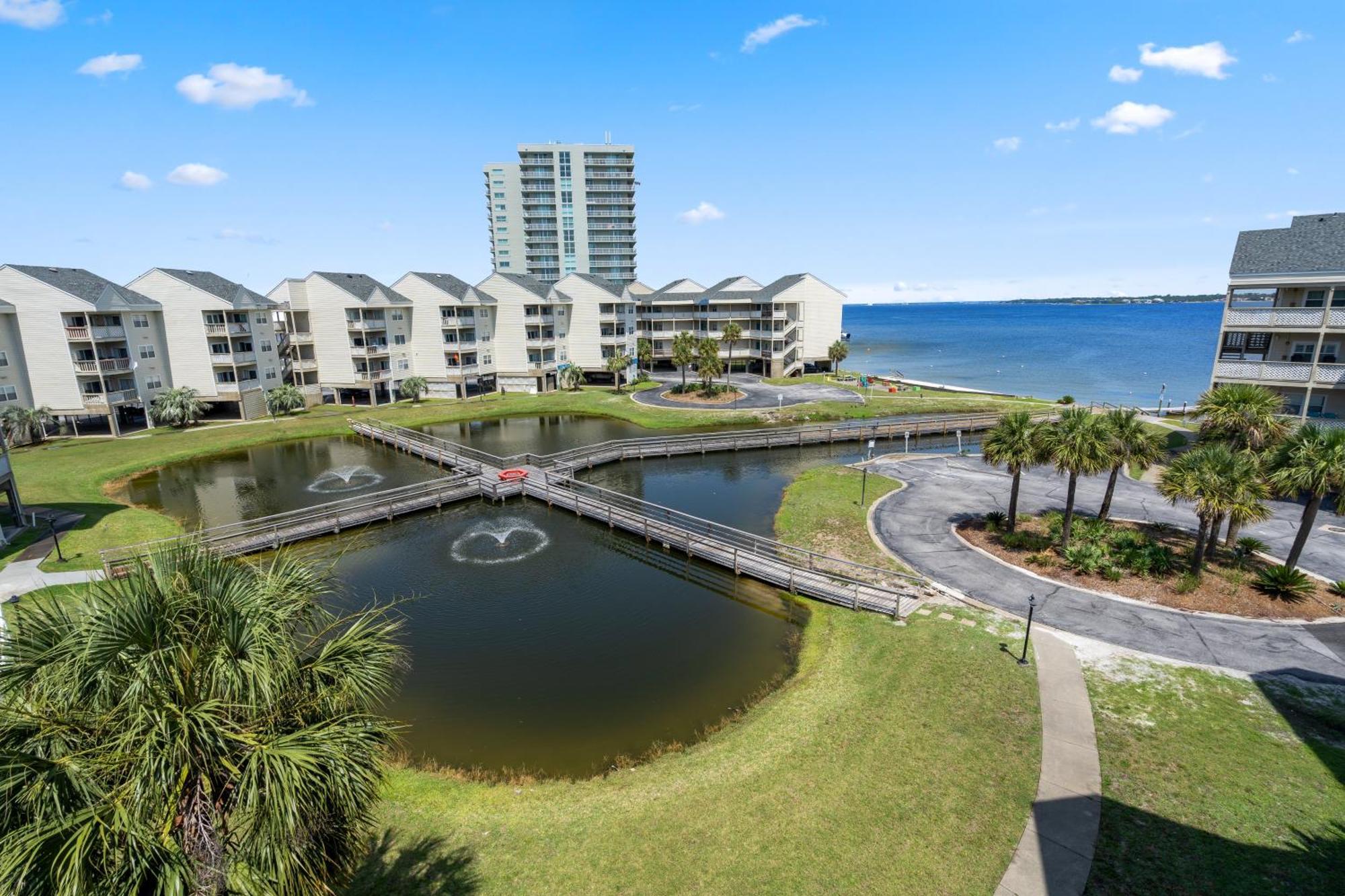 Baywatch Unit F10 * Pensacola Beach