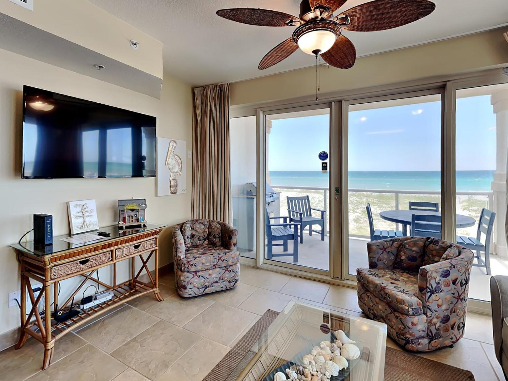 Club 206a Apartment *