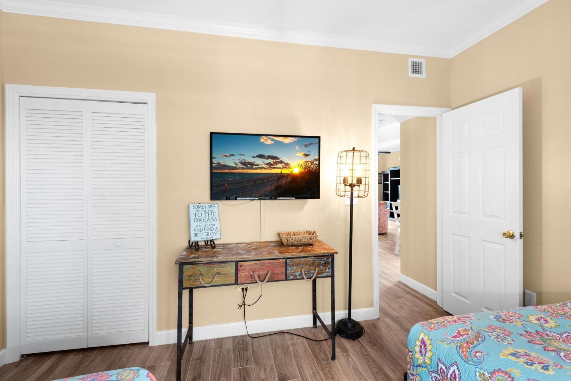 On The Gulf Unit J7 Holiday home Pensacola Beach