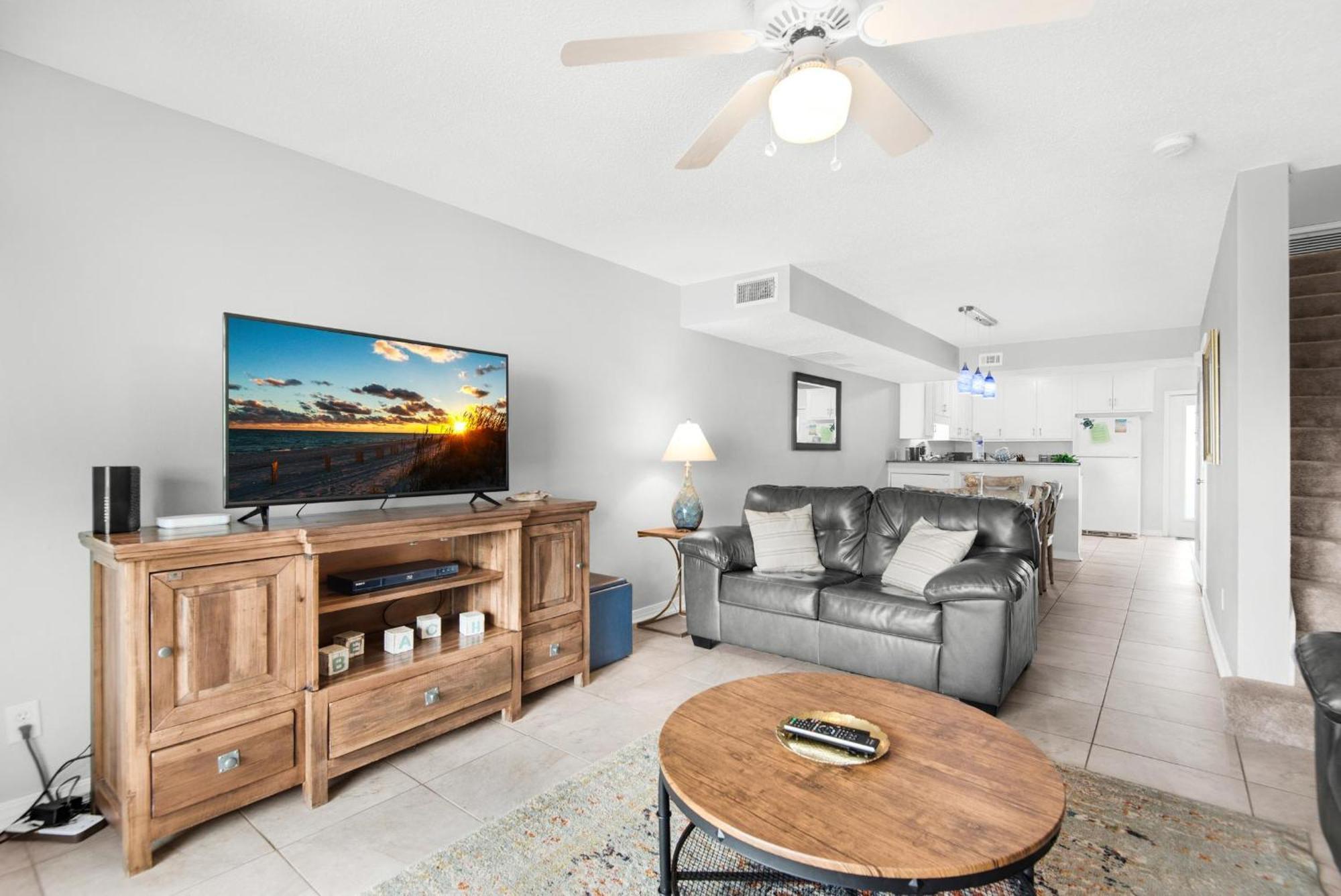 Boardwalk D6 Holiday home *