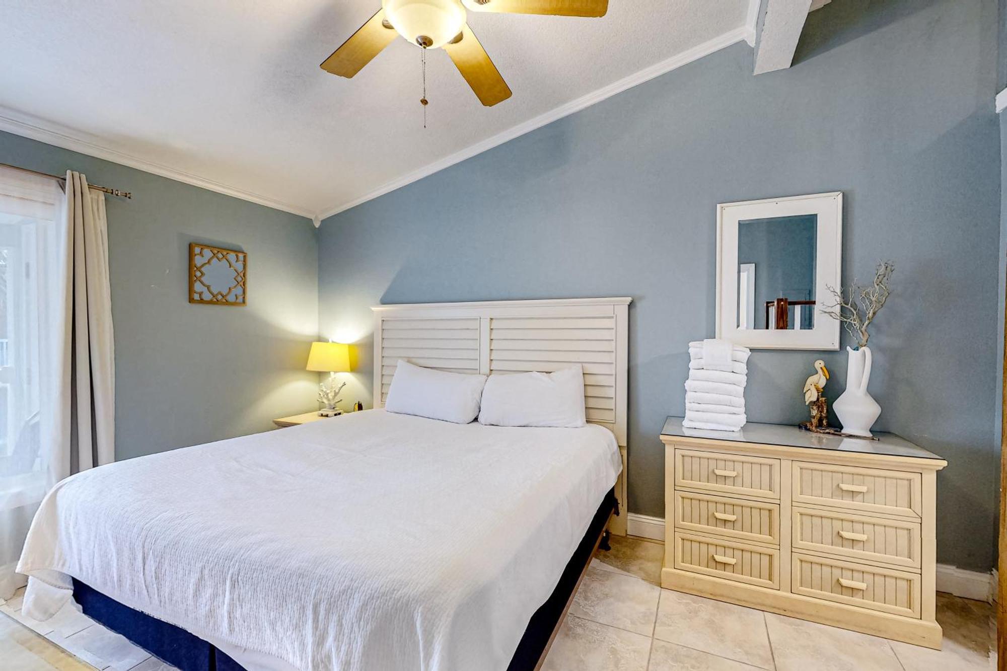 Apartment Dollar E201