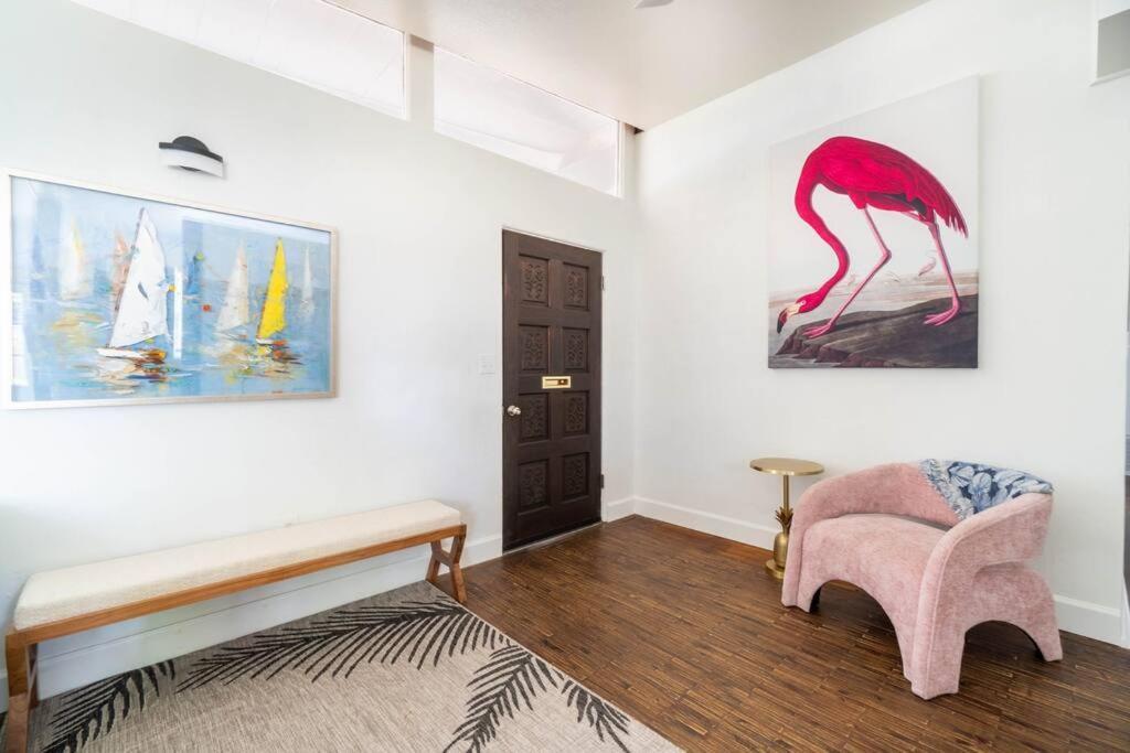 Holiday home Red Flamingo - New Listing In Gulf Breeze Fl! Pensacola Beach