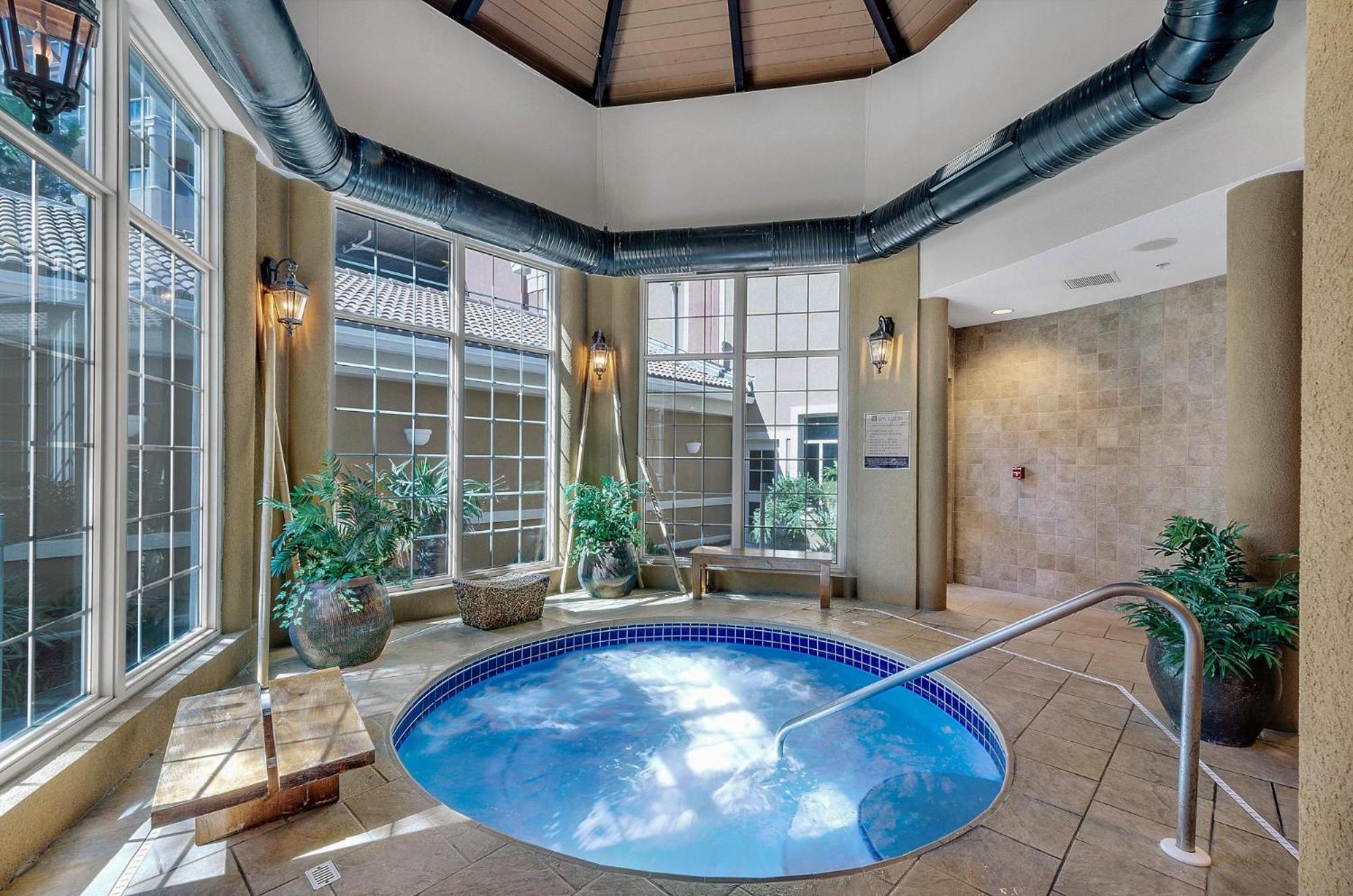 Portofino Tower 1 Unit 1205 *