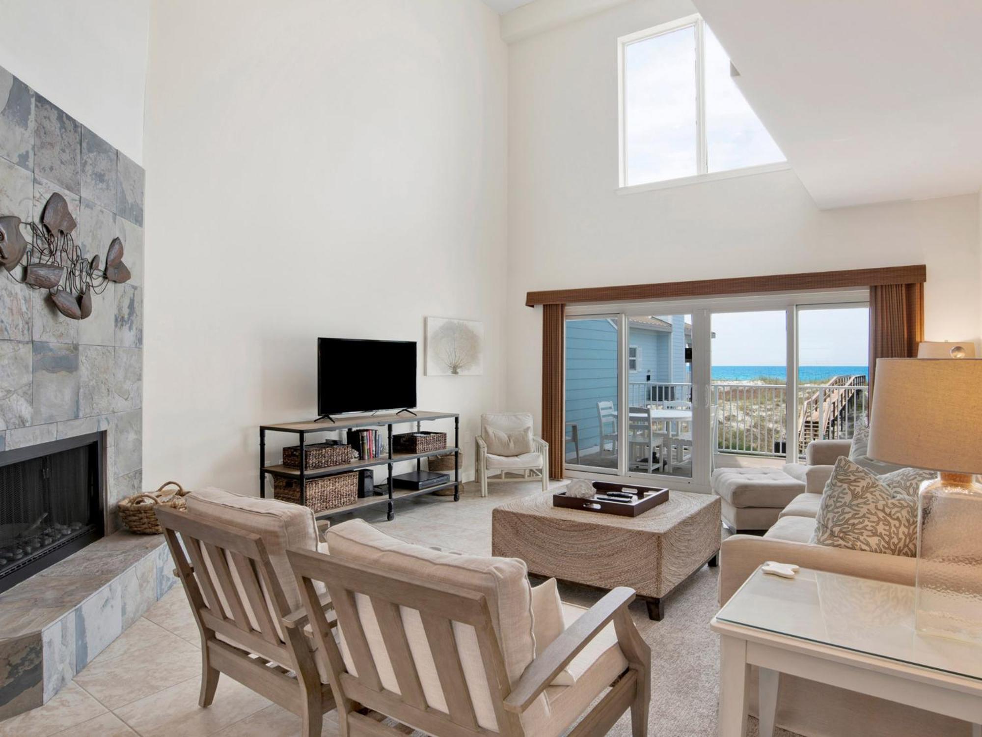 Awesome In Pensacola With Outdoor Swimming Pool And 3 Bedrooms *
