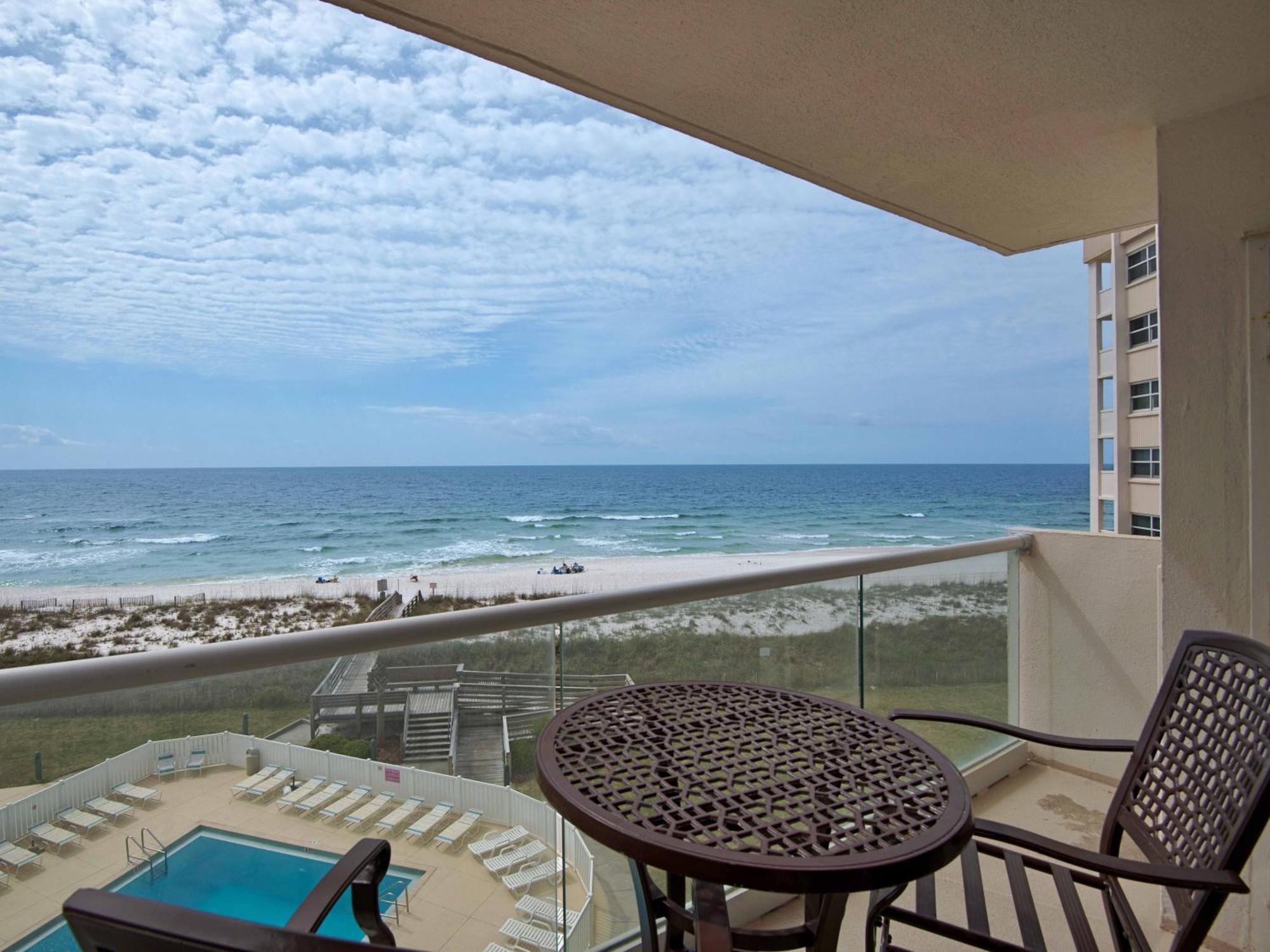 Regency Towers 501 West * Pensacola Beach