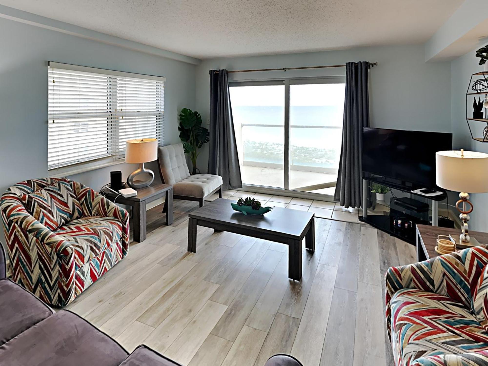 Regency Towers 501 West Apartment *