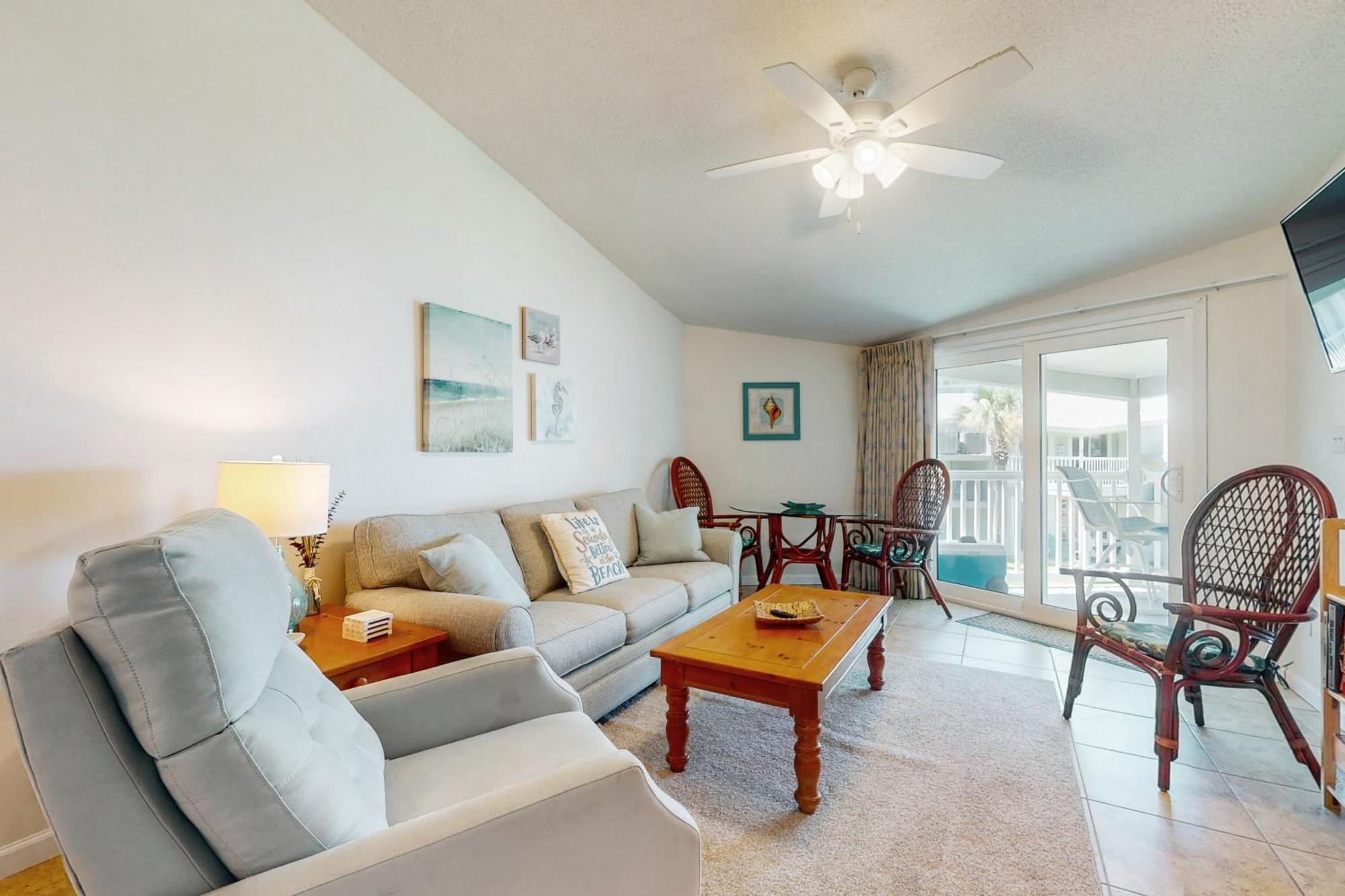 Dollar E205 Apartment *