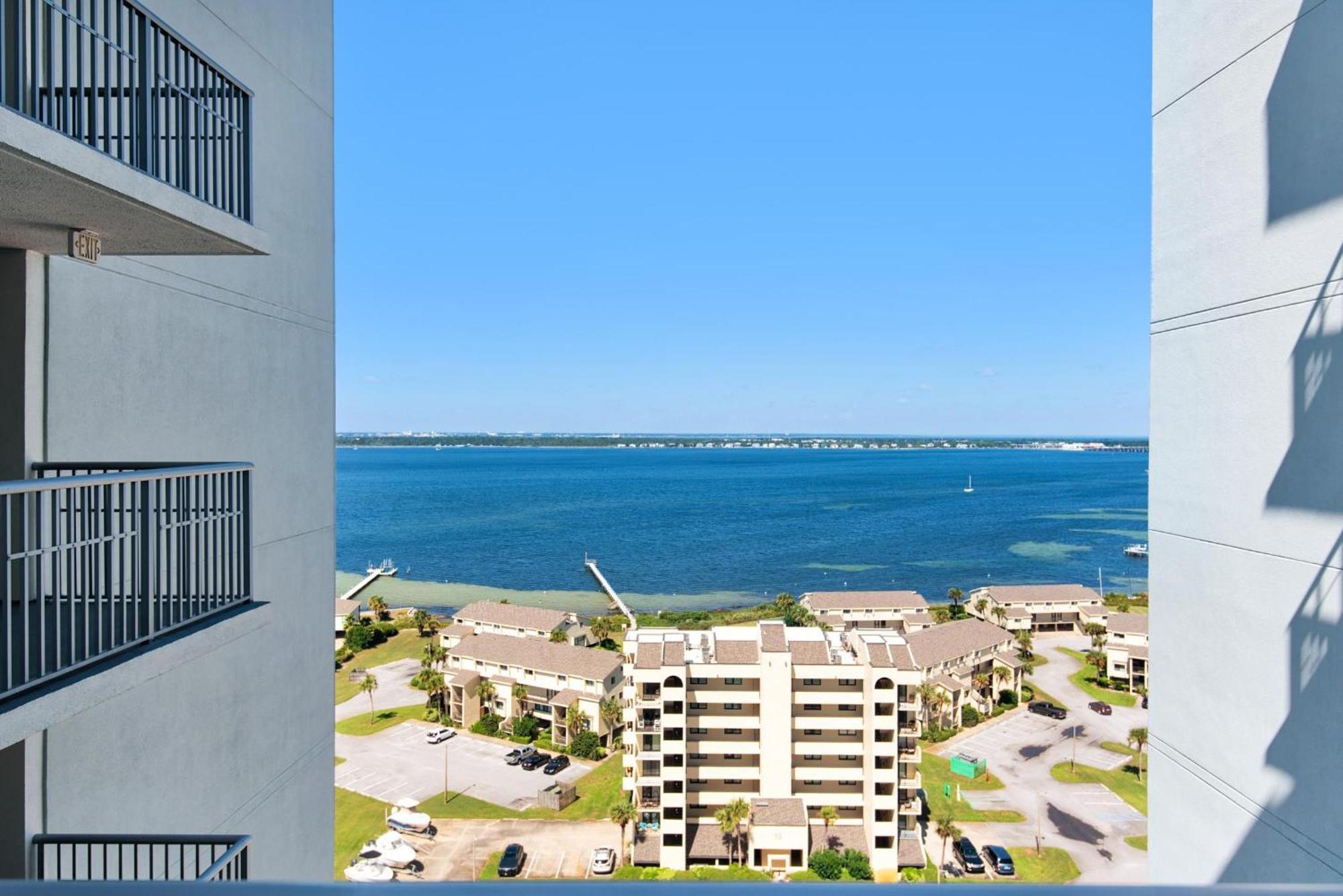 Holiday home Emerald Dolphin Unit 1520 Pensacola Beach