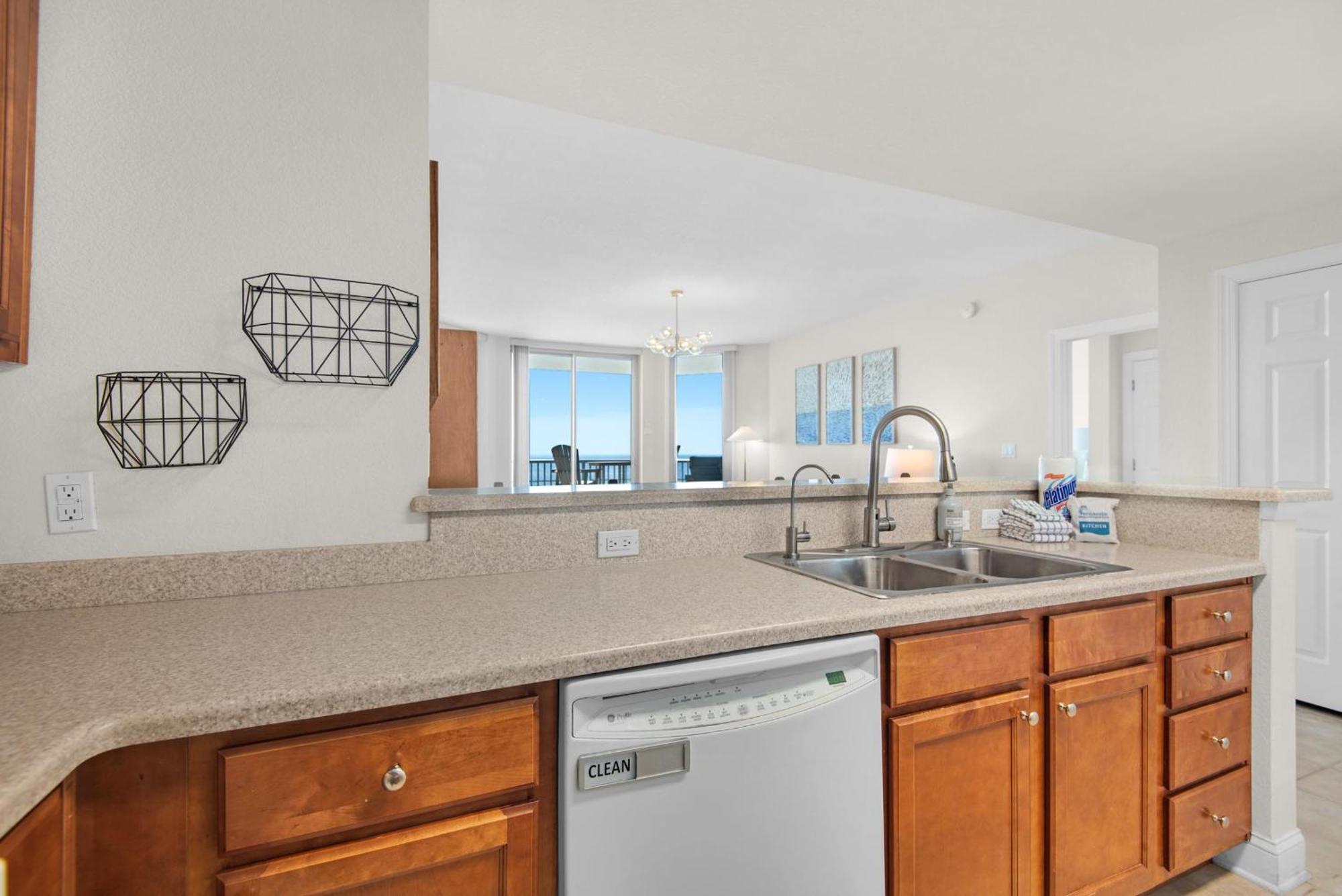 Emerald Dolphin Unit 1520 Holiday home