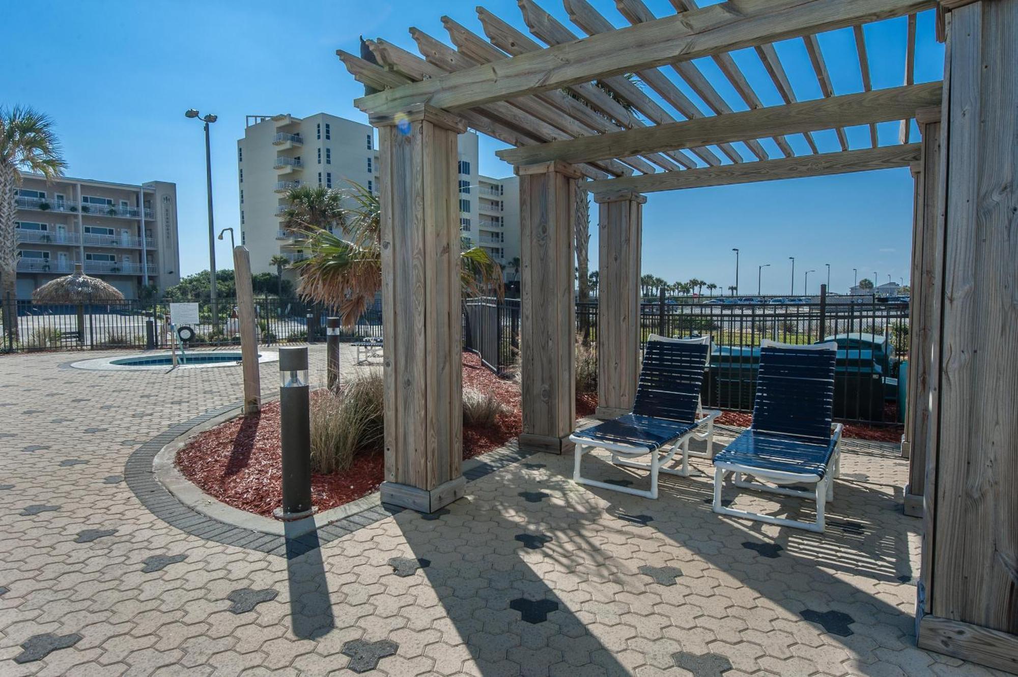 Emerald Dolphin Unit 1520 Holiday home