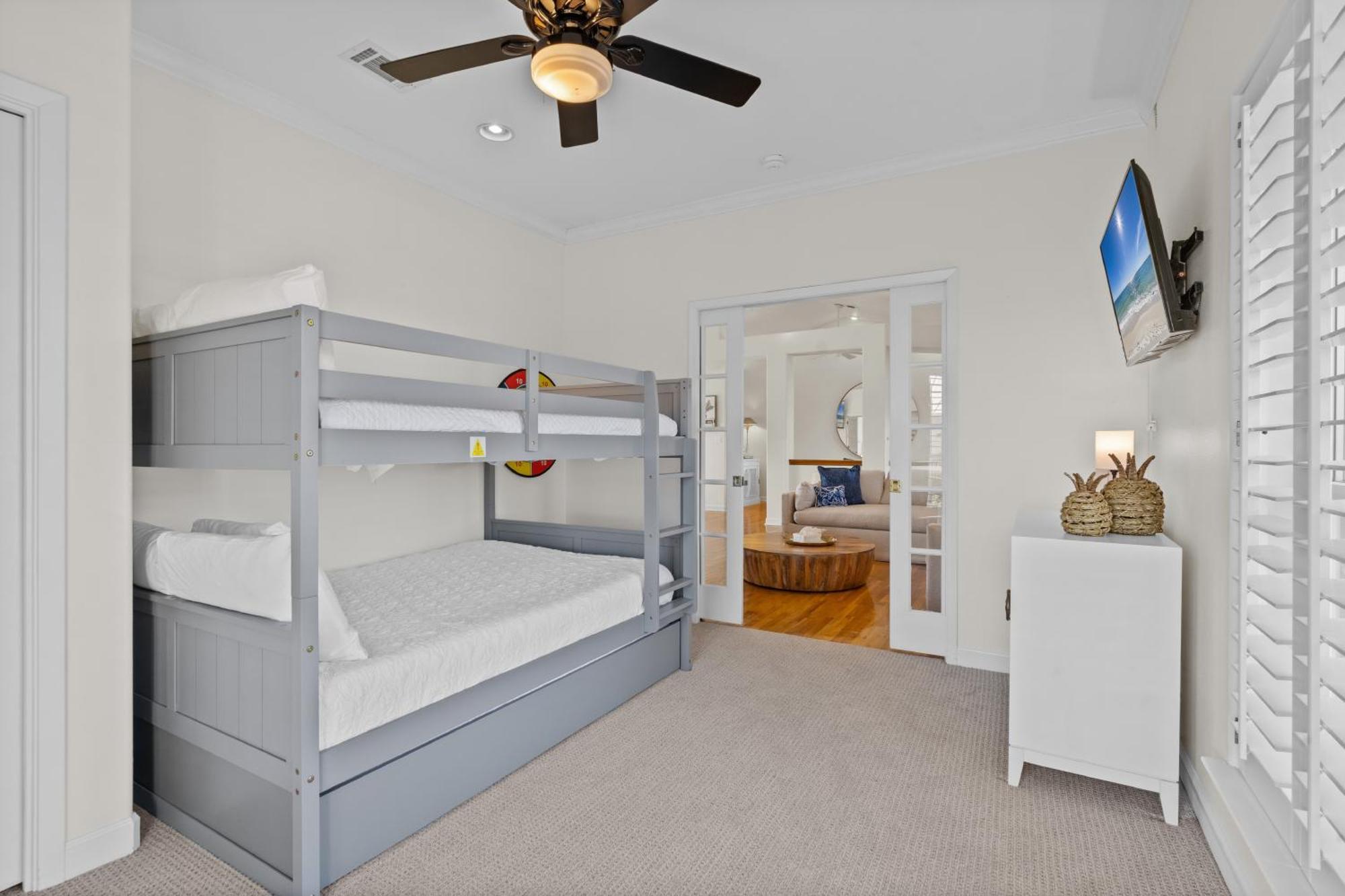 Panferio Seacret Pensacola Beach