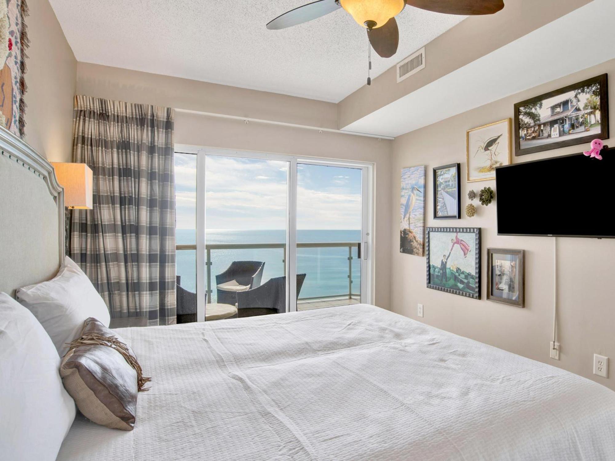 Apartment Amazing In Pensacola With Heated Swimming Pool, Outdoor Swimming Pool And 3 Bedrooms Pensacola Beach