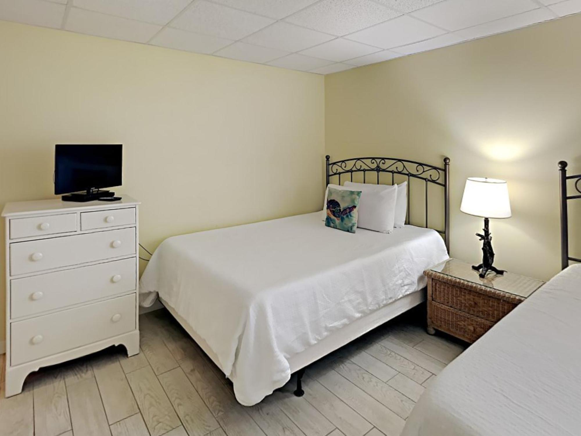 Carefree 108 Pensacola Beach