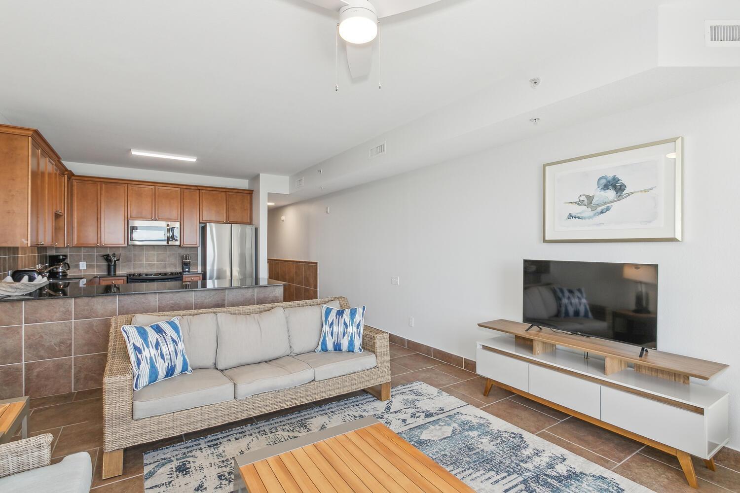 Club 1b - 105a Apartment Pensacola Beach