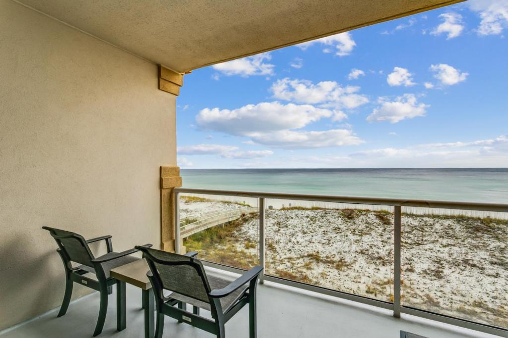 Club 2b - 302a Pensacola Beach