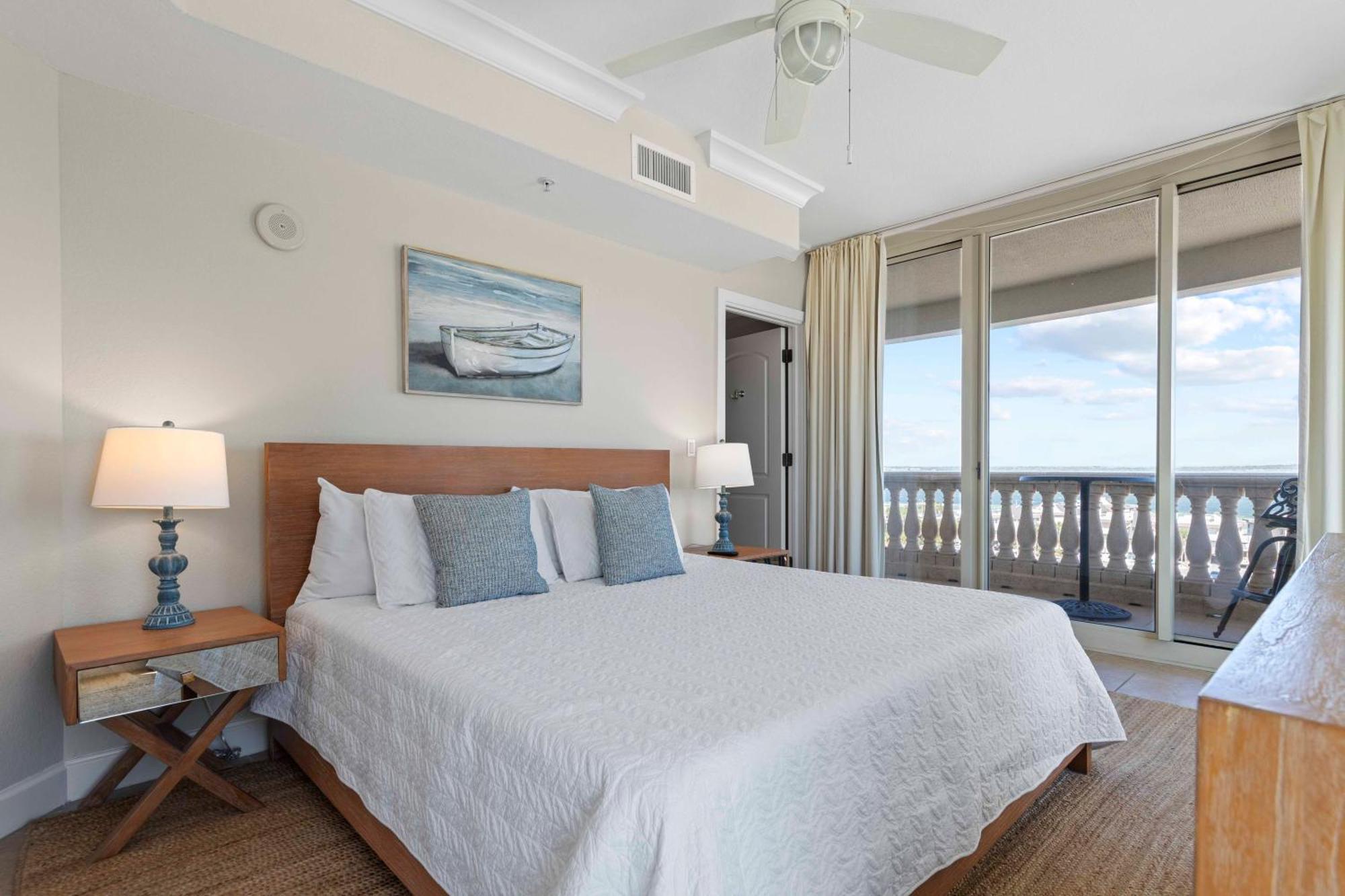 Apartment Club Gulf Front 4b - 501 *