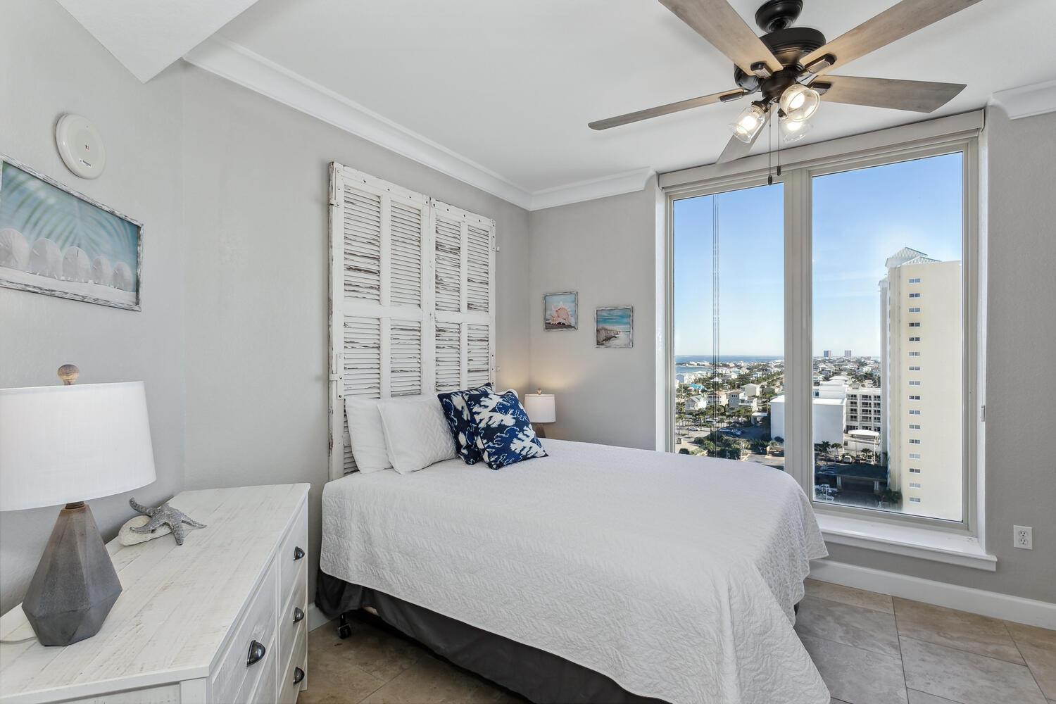 Apartment Club Gulf Front 4b - 1001 *