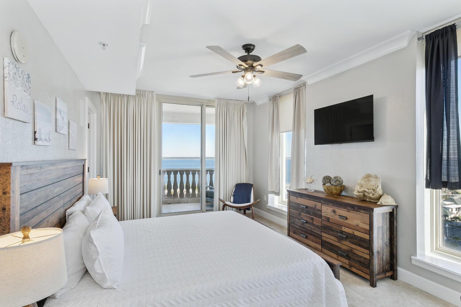 Apartment Club Gulf Front 4b - 1001