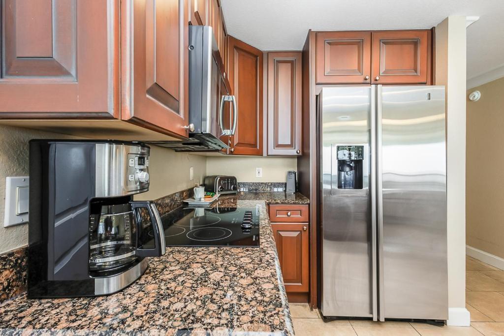 Apartment Club Gulf Front 3b - 502 *