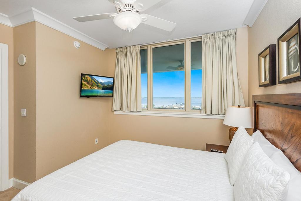 Club Gulf Front 3b - 502 Apartment