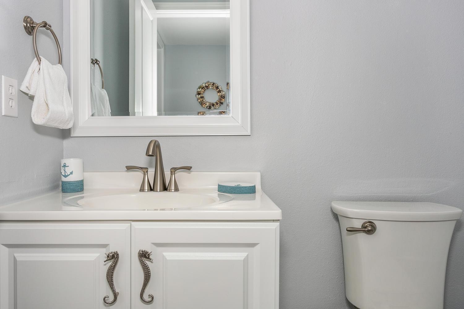 On The Gulf 2b Townhome - B7 Holiday home