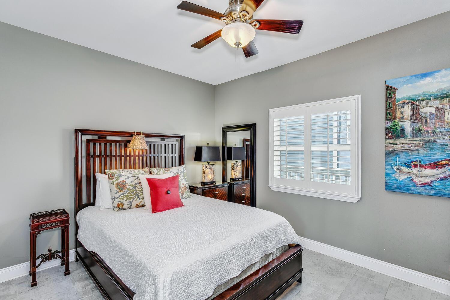 On The Gulf 2b Gulf Front Townhome - M3 * Pensacola Beach