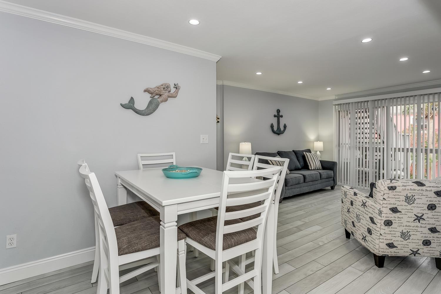 On The Gulf 2b Townhome - B7 Pensacola Beach