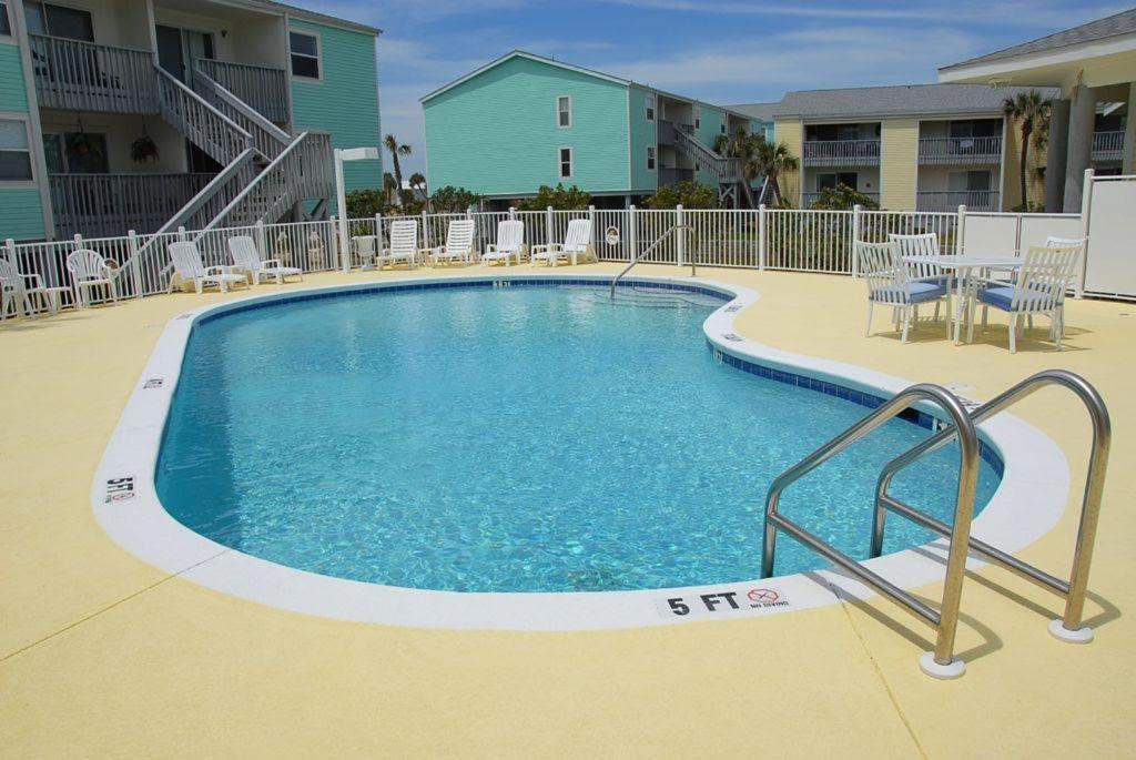 On The Gulf 2b Gulf Front Townhome - M3 *