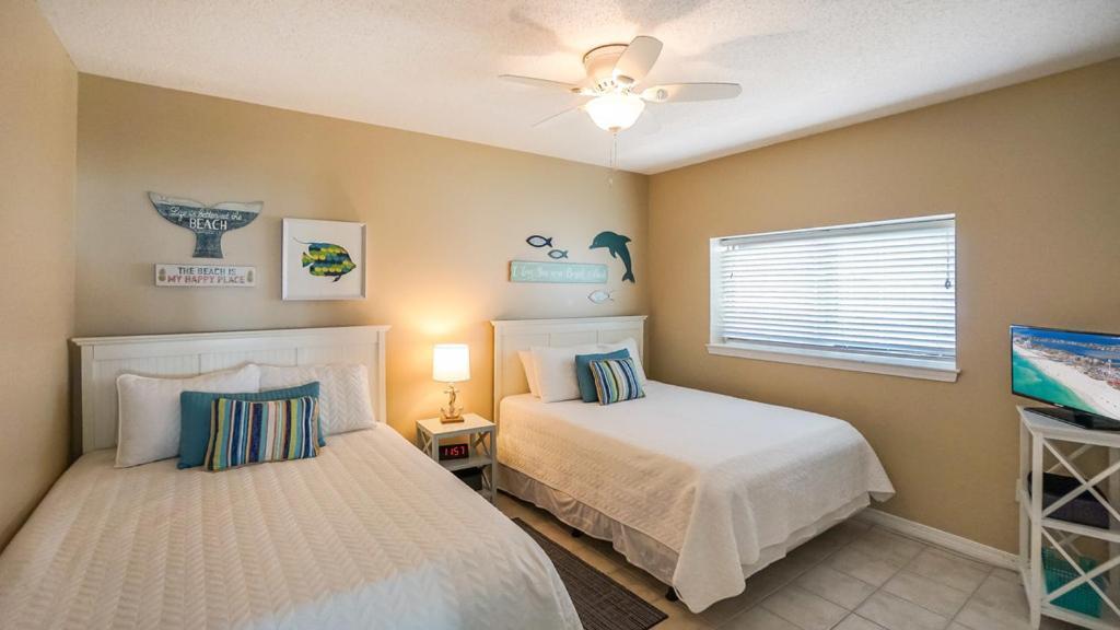 Apartment Emerald Isle Gulf Front 3b - 301