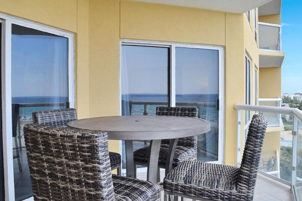 Apartment Emerald Isle Gulf Front 2b - 303 *