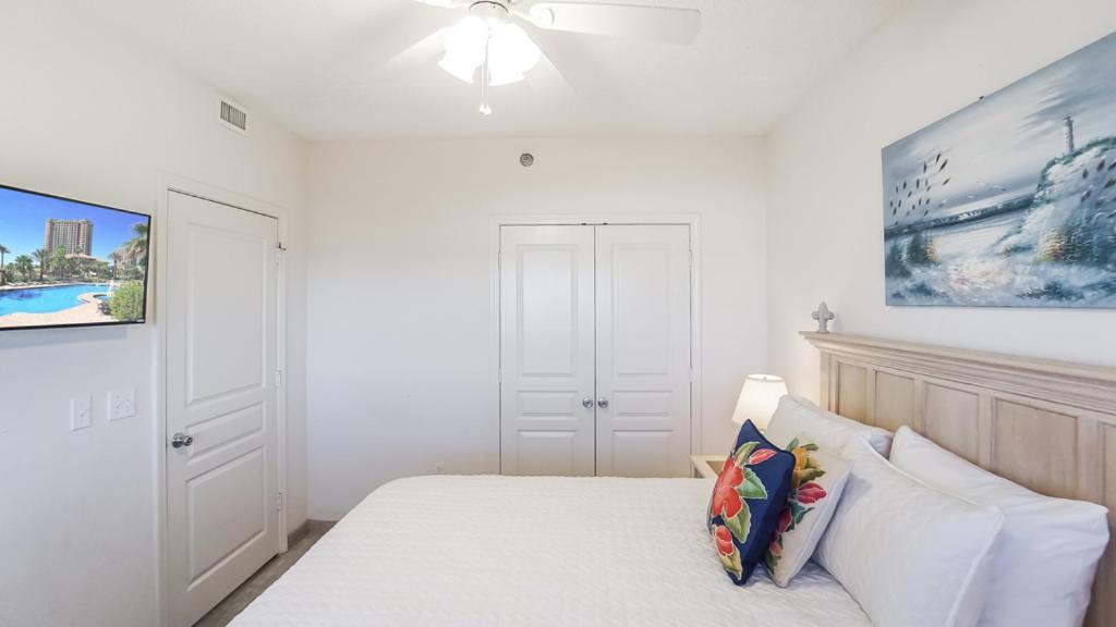Emerald Isle Gulf Front 2b - 303 *