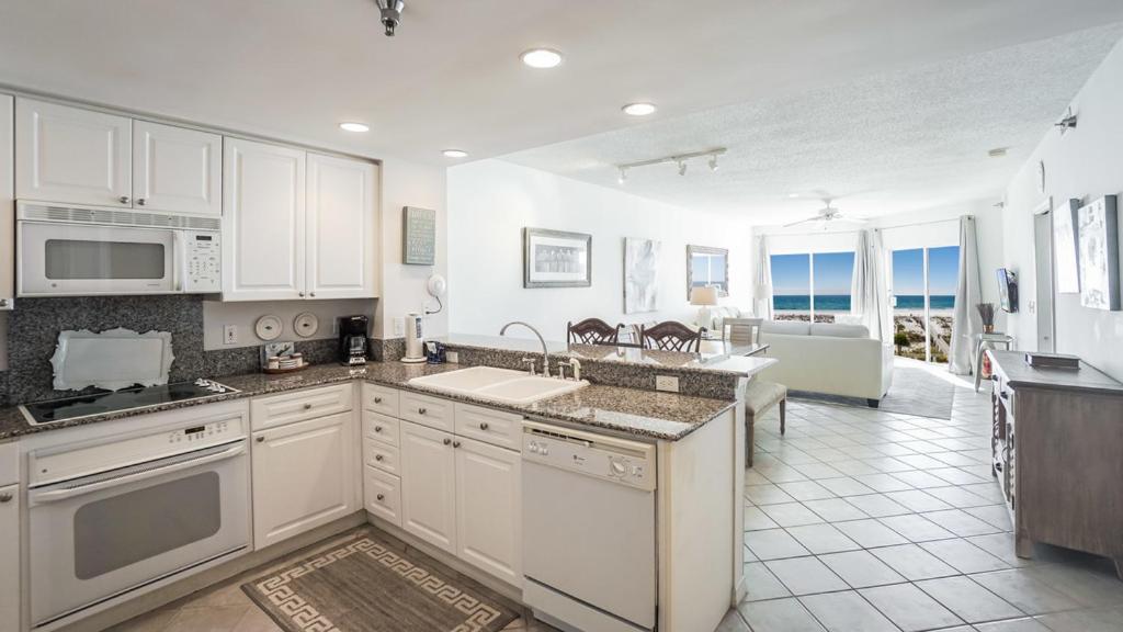 Emerald Isle Gulf Front 2b - 303 Apartment