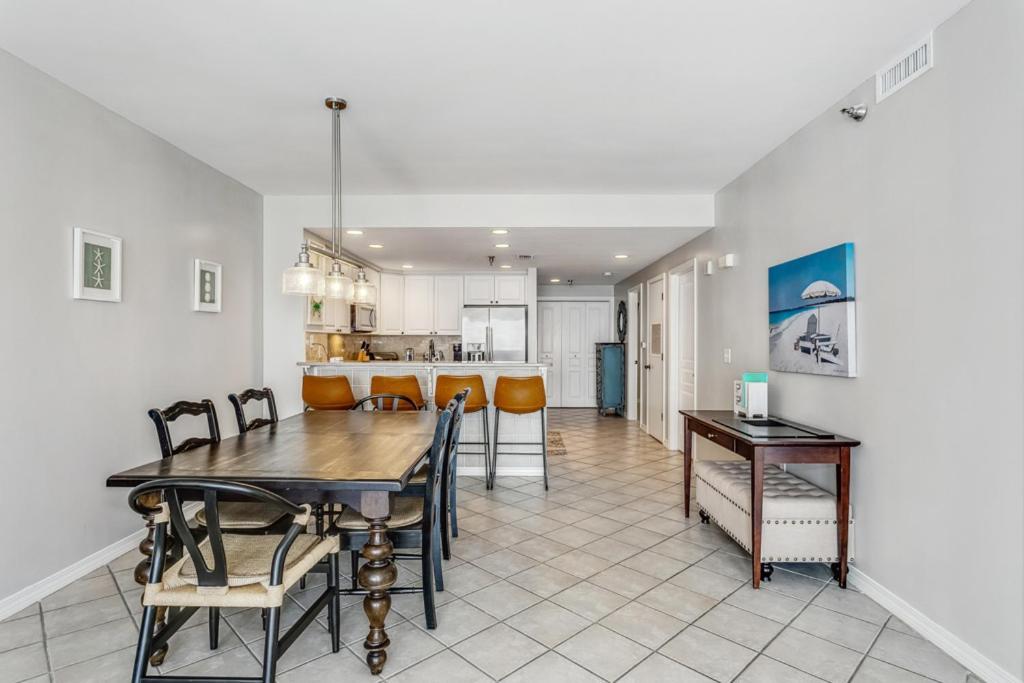 Emerald Isle Gulf Front 2b - 1604 Apartment Pensacola Beach