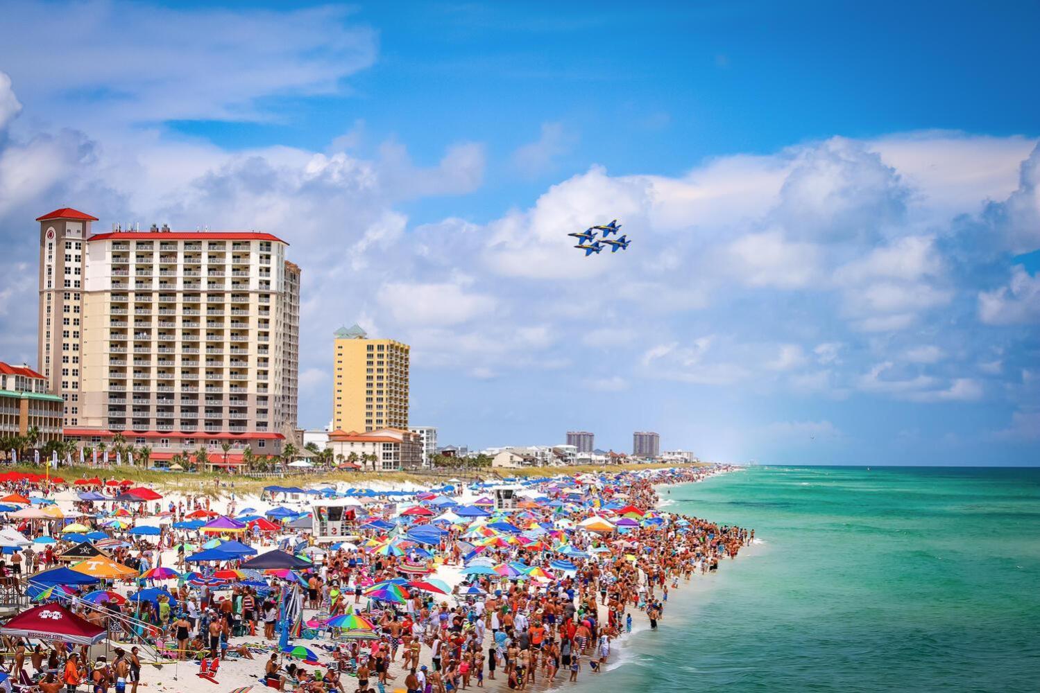 Emerald Isle Gulf Front 2b - 102 Pensacola Beach