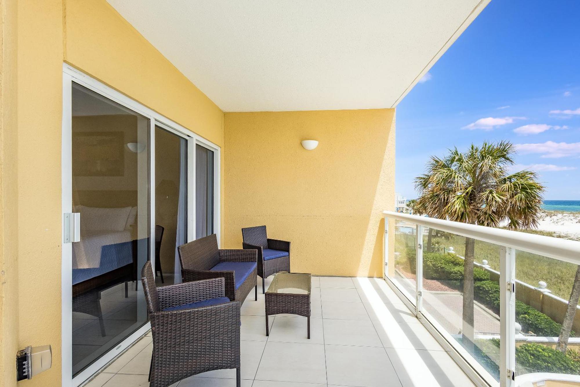 Emerald Isle Gulf Front 2b - 102 * Pensacola Beach
