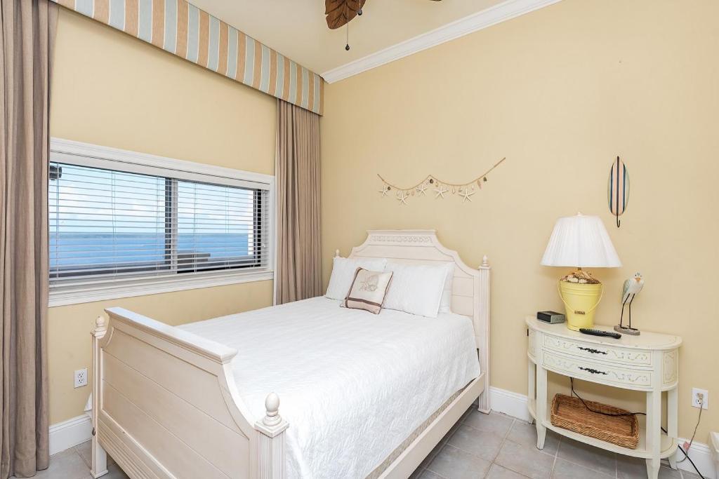 Apartment Emerald Isle Gulf Front 2b - 1706