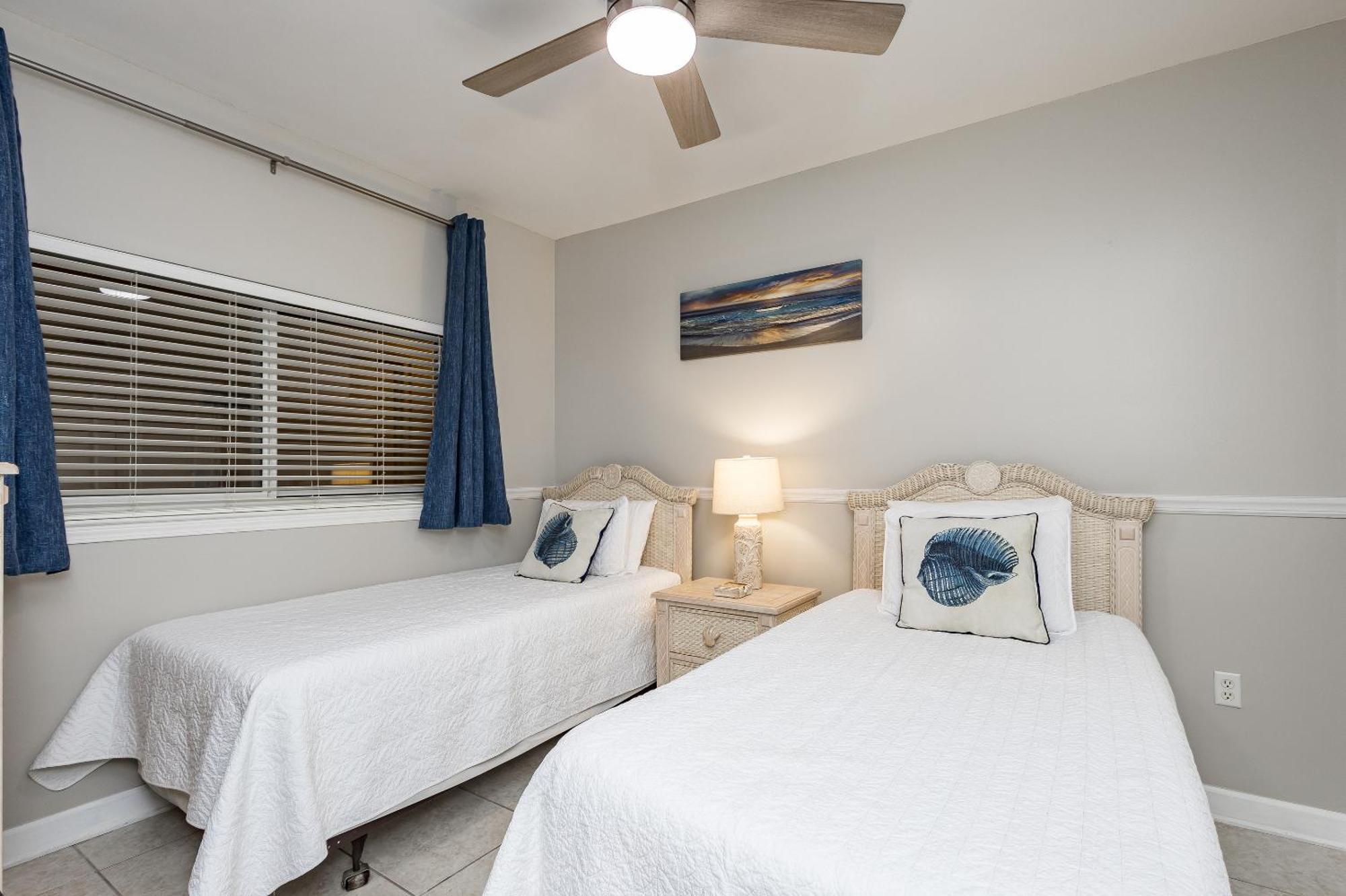Emerald Isle Gulf Front 2b - 102 Pensacola Beach