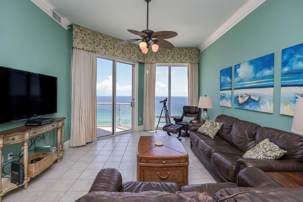 Emerald Isle Gulf Front 2b - 1706 * Pensacola Beach