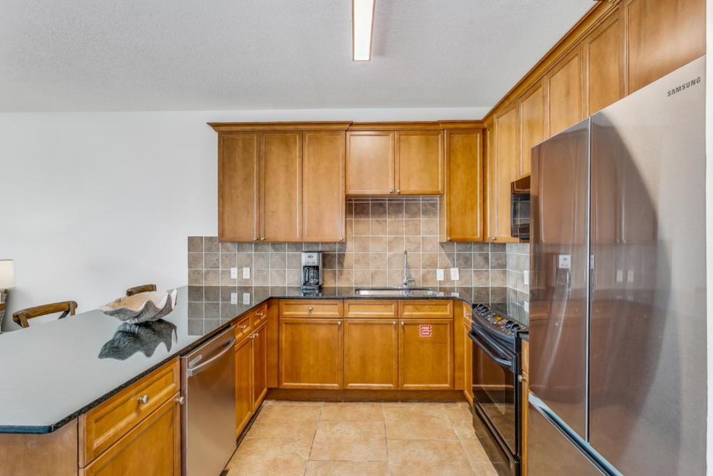 Apartment Club 1b - 203b *
