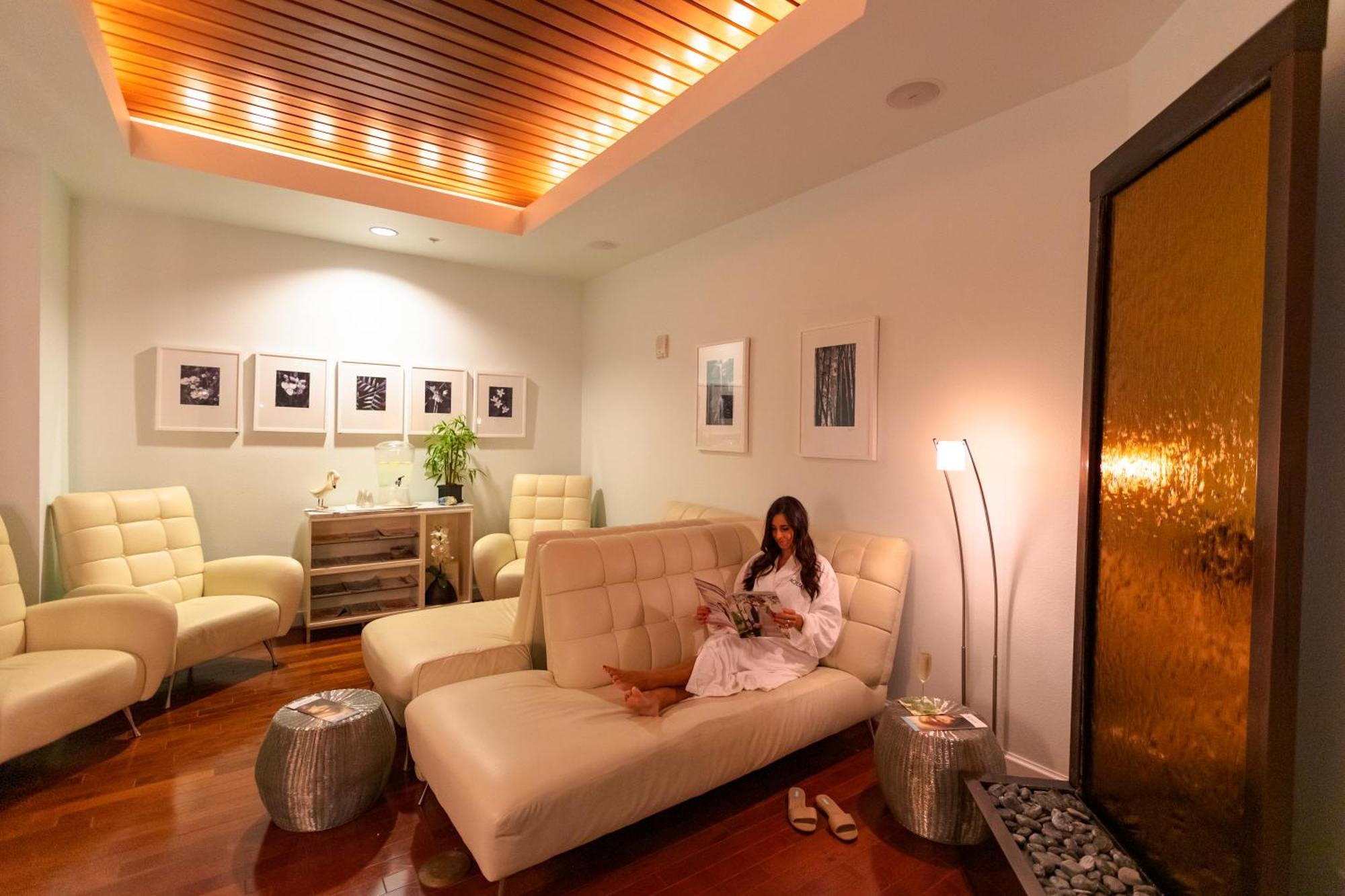 Club 2b - 106a Apartment