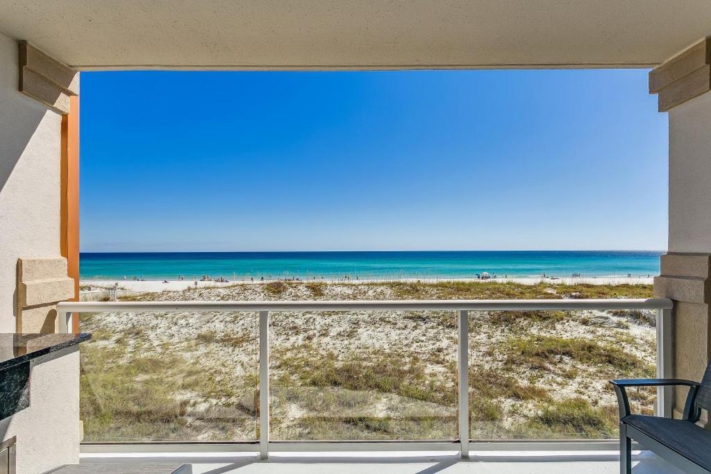Club 1b - 203a Apartment Pensacola Beach