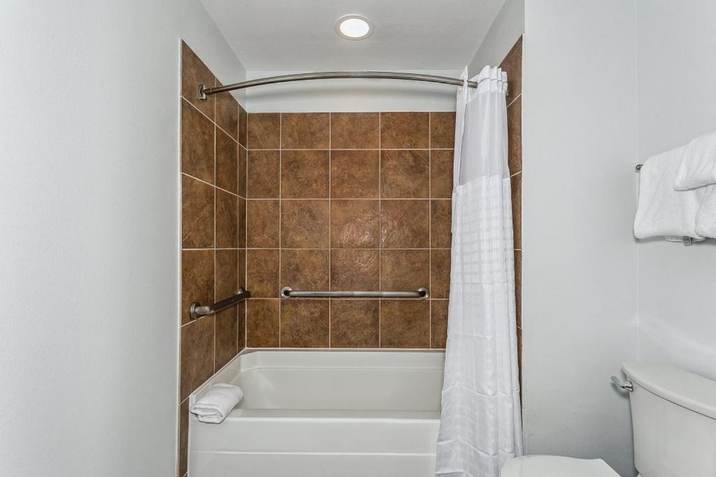 Club 1b - 203a Apartment Pensacola Beach