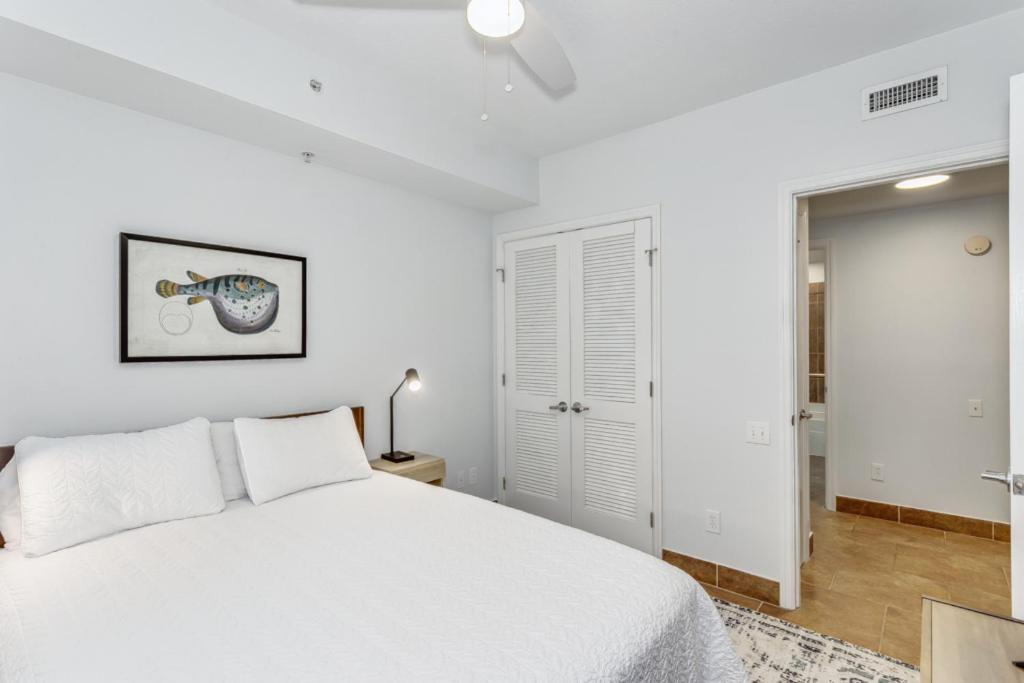 Club 1b - 104a Apartment Pensacola Beach