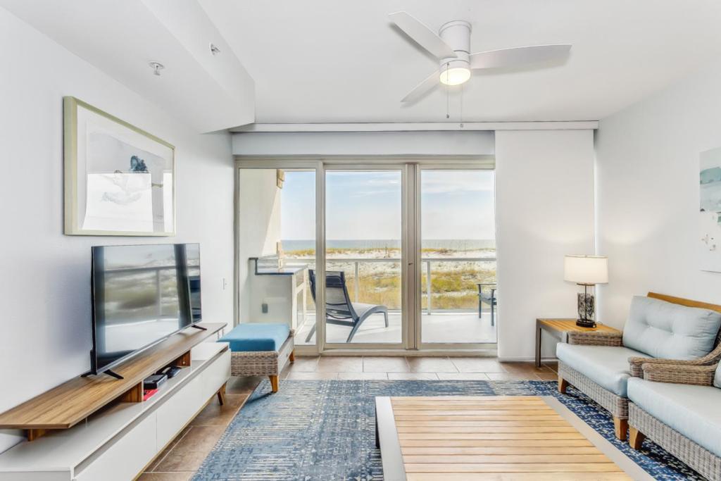 Apartment Club 1b - 103b *